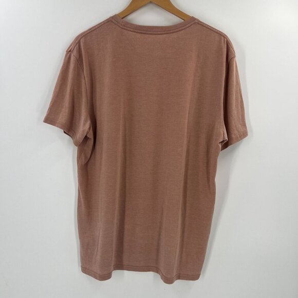 👕 - Picture 2 of 4